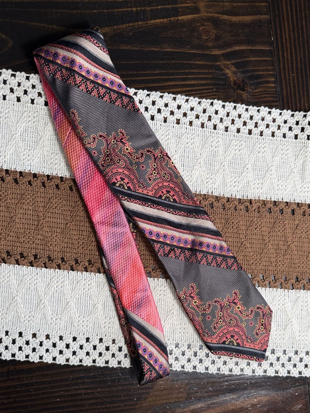 Robert Graham Men’s Grey & Peach Paisley Silk Neck Tie